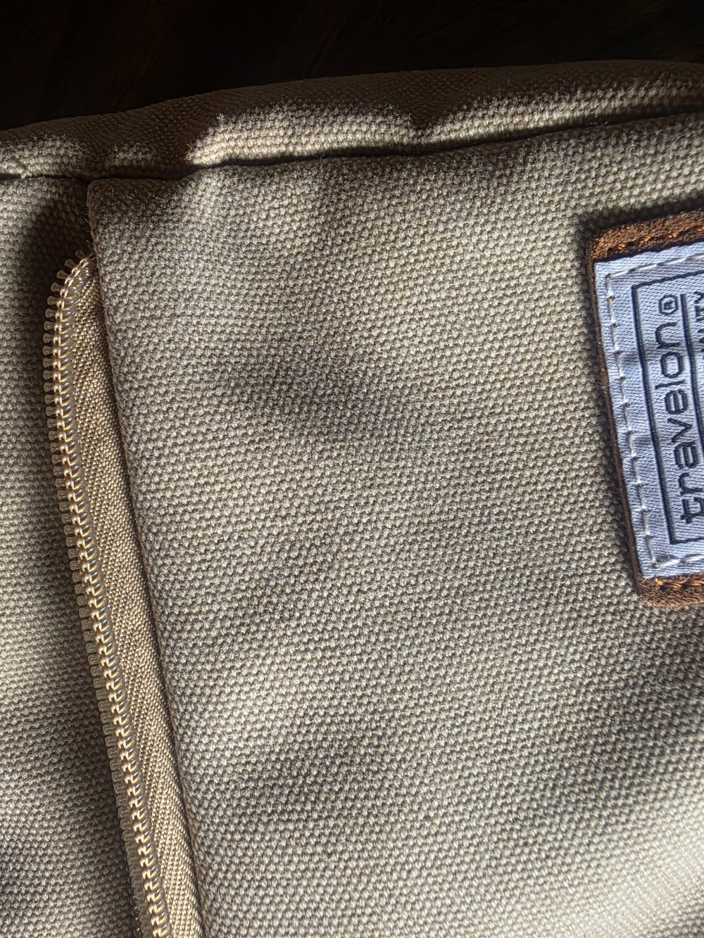 Travelon Heritage Cream/Beige Crossbody Shoulder Sling Bag - NWOT - Picture 3 of 9